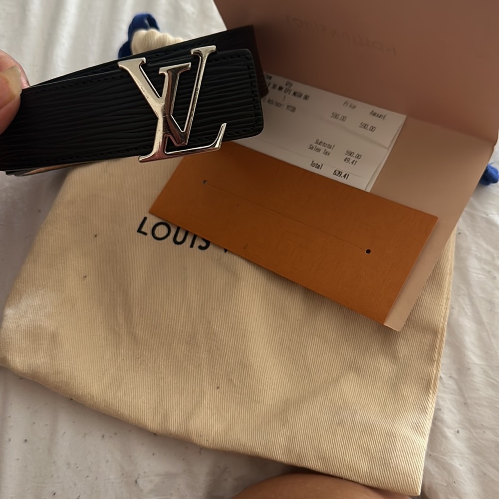 Louis Vuitton Belt - Picture 2 of 2
